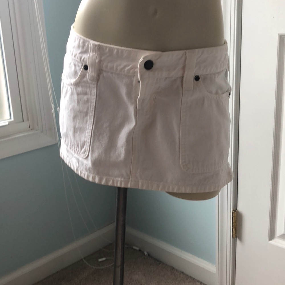Abercrombie & Fitch white denim skirt 100% cotton